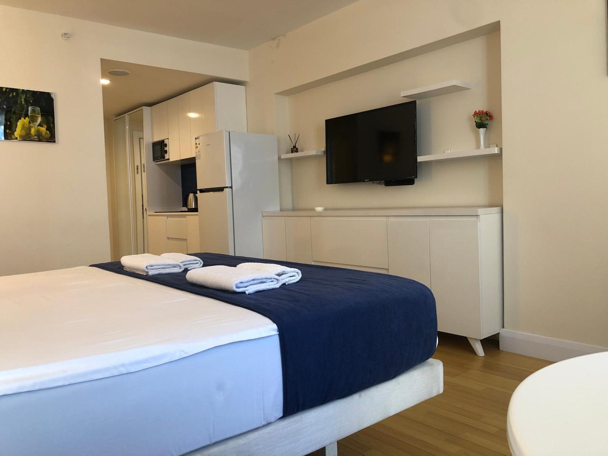 Orbi City Apartments On The Beach 바투미 외부 사진