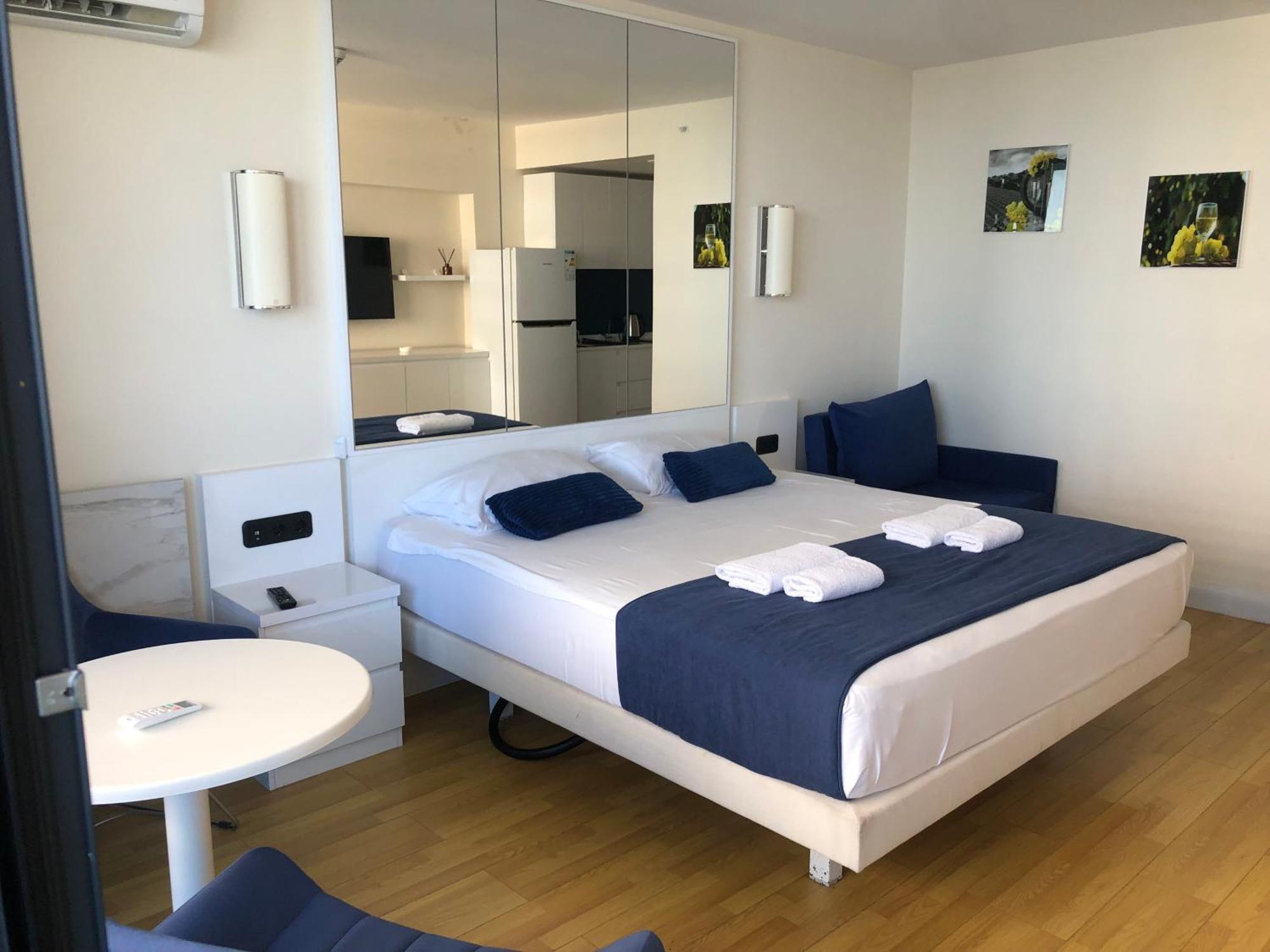 Orbi City Apartments On The Beach 바투미 외부 사진