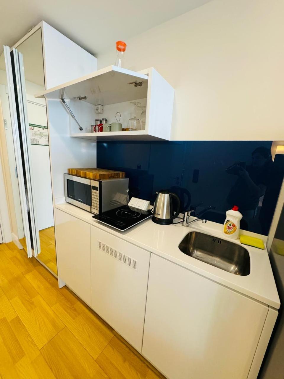 Orbi City Apartments On The Beach 바투미 외부 사진